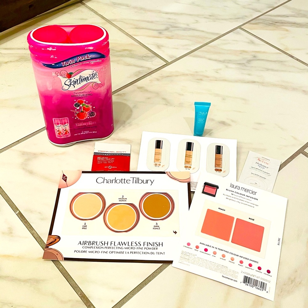 Skintimate twin pack and beauty samples!